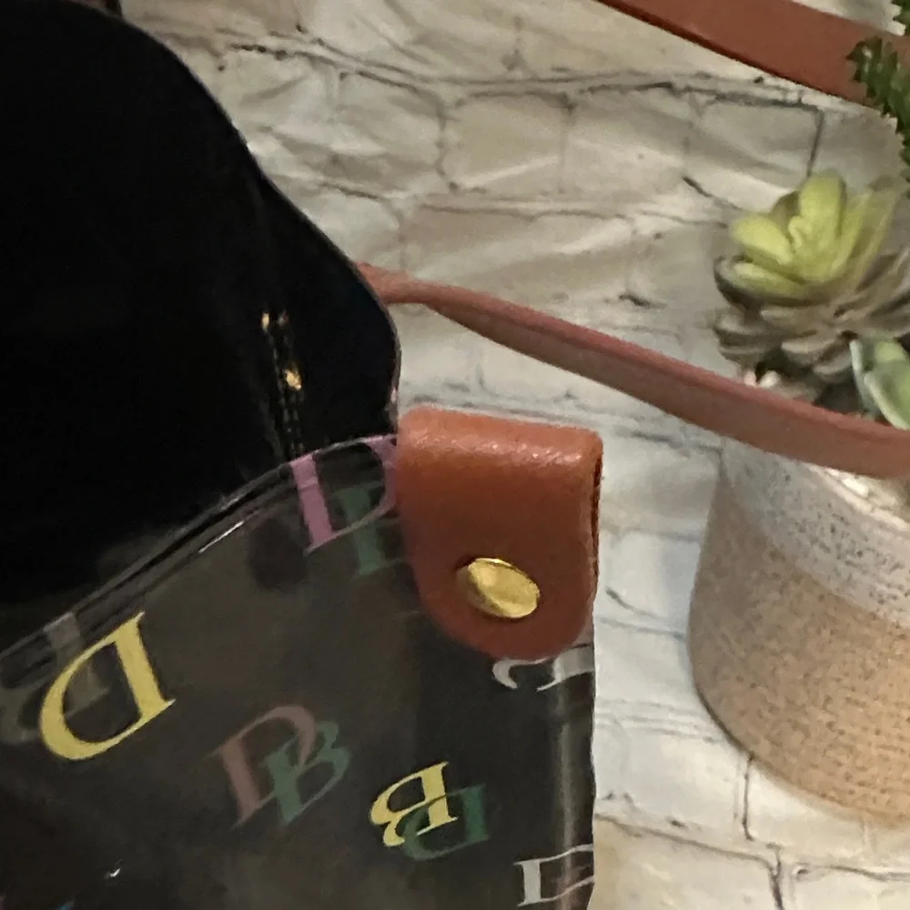 Dooney & Bourke Black Multi Monogram IT medium shopper - Picture 8 of 12